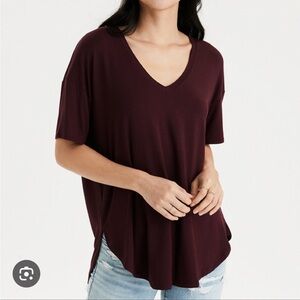 American Eagle Soft & Sexy V-neck tee